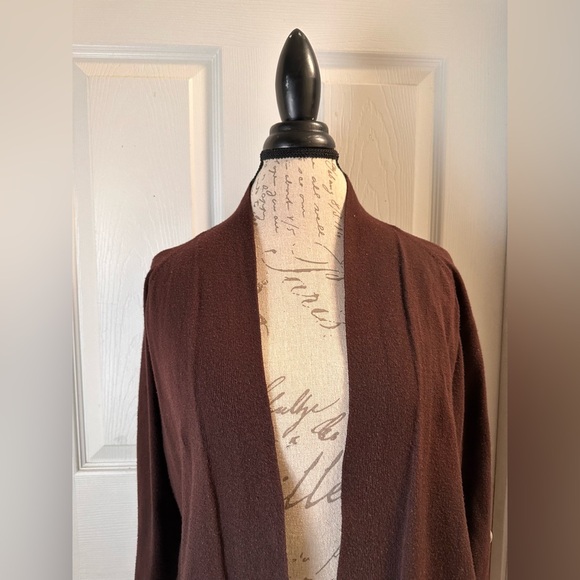 Long Sleeved Cardigan - Picture 3 of 4
